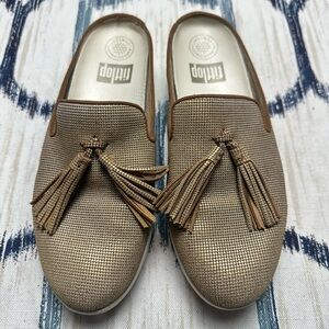 Fitflop houndstooth Sandals size 6.5